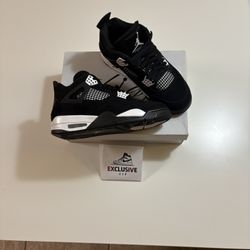 JORDAN 4 White Thunder VNDS Grade A