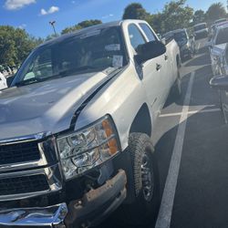 Photo Of A 10 Chevy Silverado, HD 2500