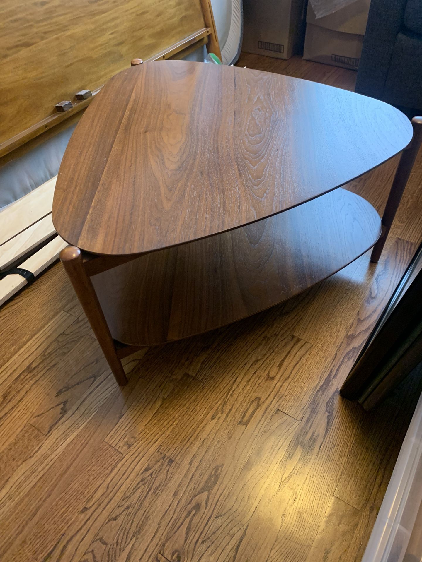 West elm retro 2024 tripod coffee table