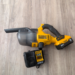 Dewalt Vacuum
