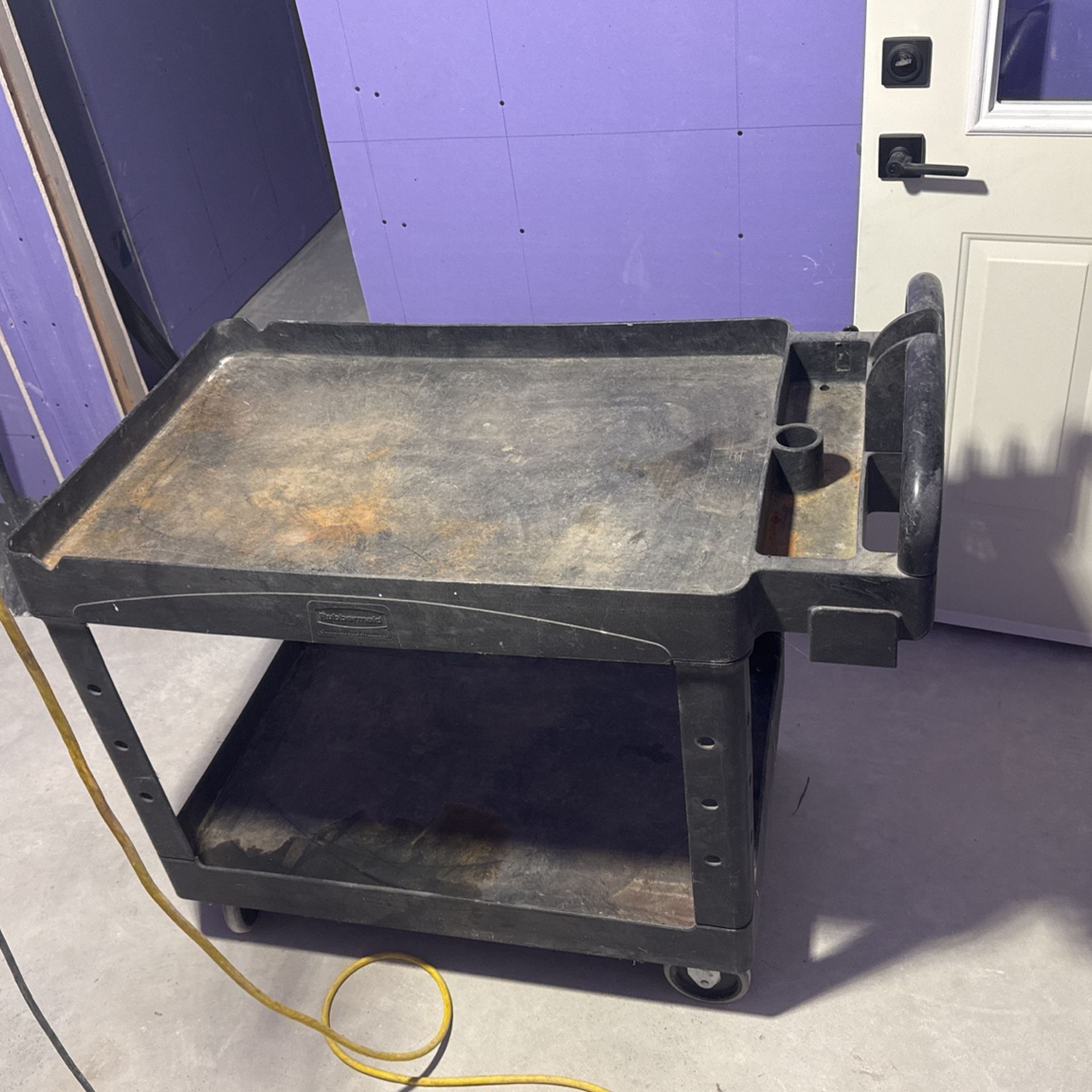 Rubbermaid Commercial