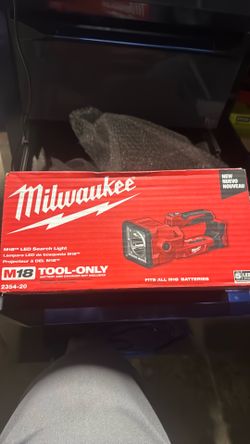 BNIB Milwaukee LED Search light
