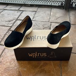 Walrus Suede Black Shoes