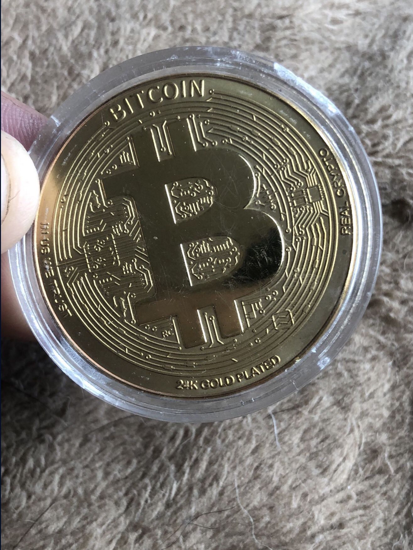 Gold Bitcoin Coin - Crypto 