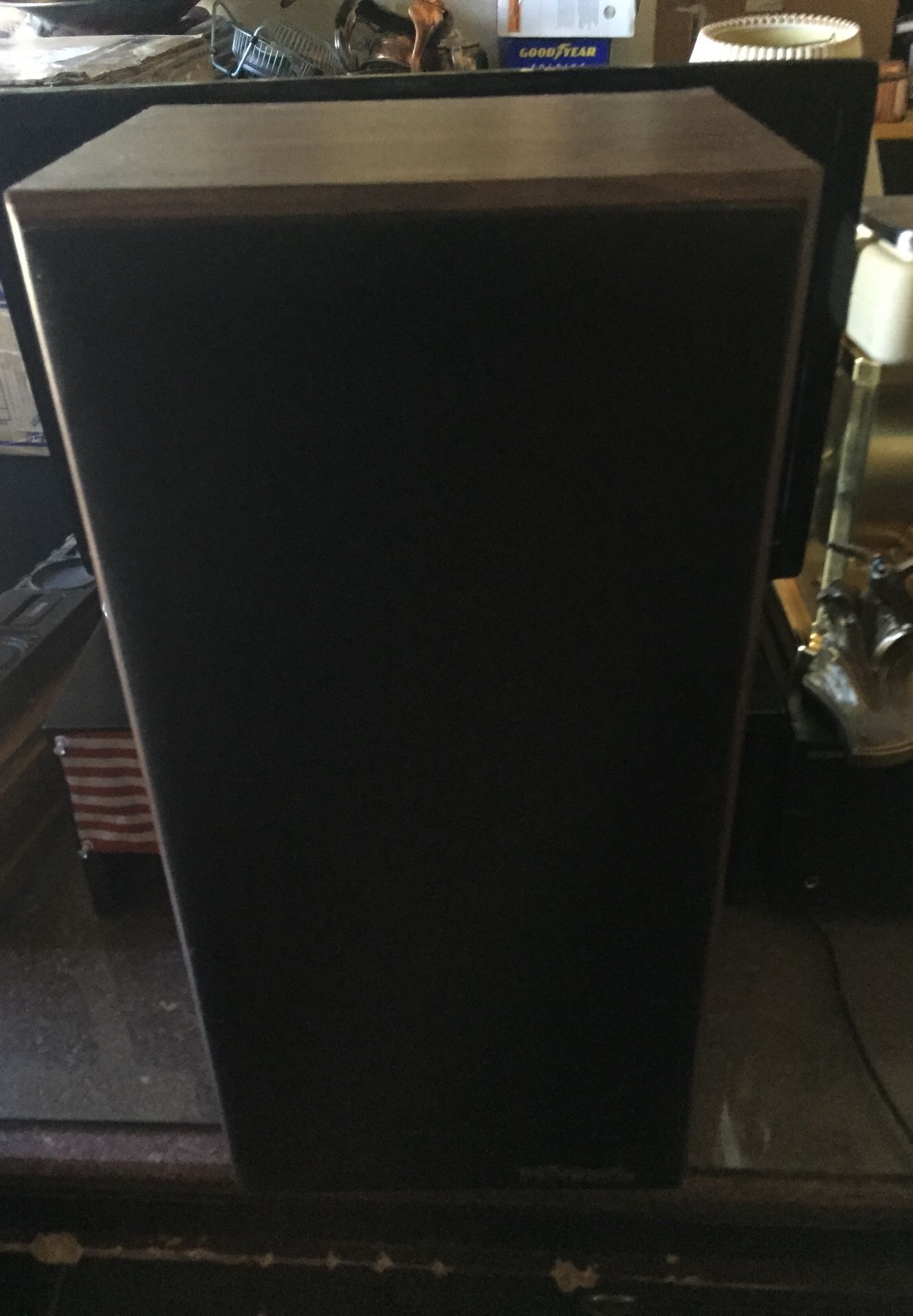 Polk audio silver coil dome large bookshelf speaker