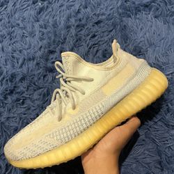 Yeezy 350 Cloud White Size 11