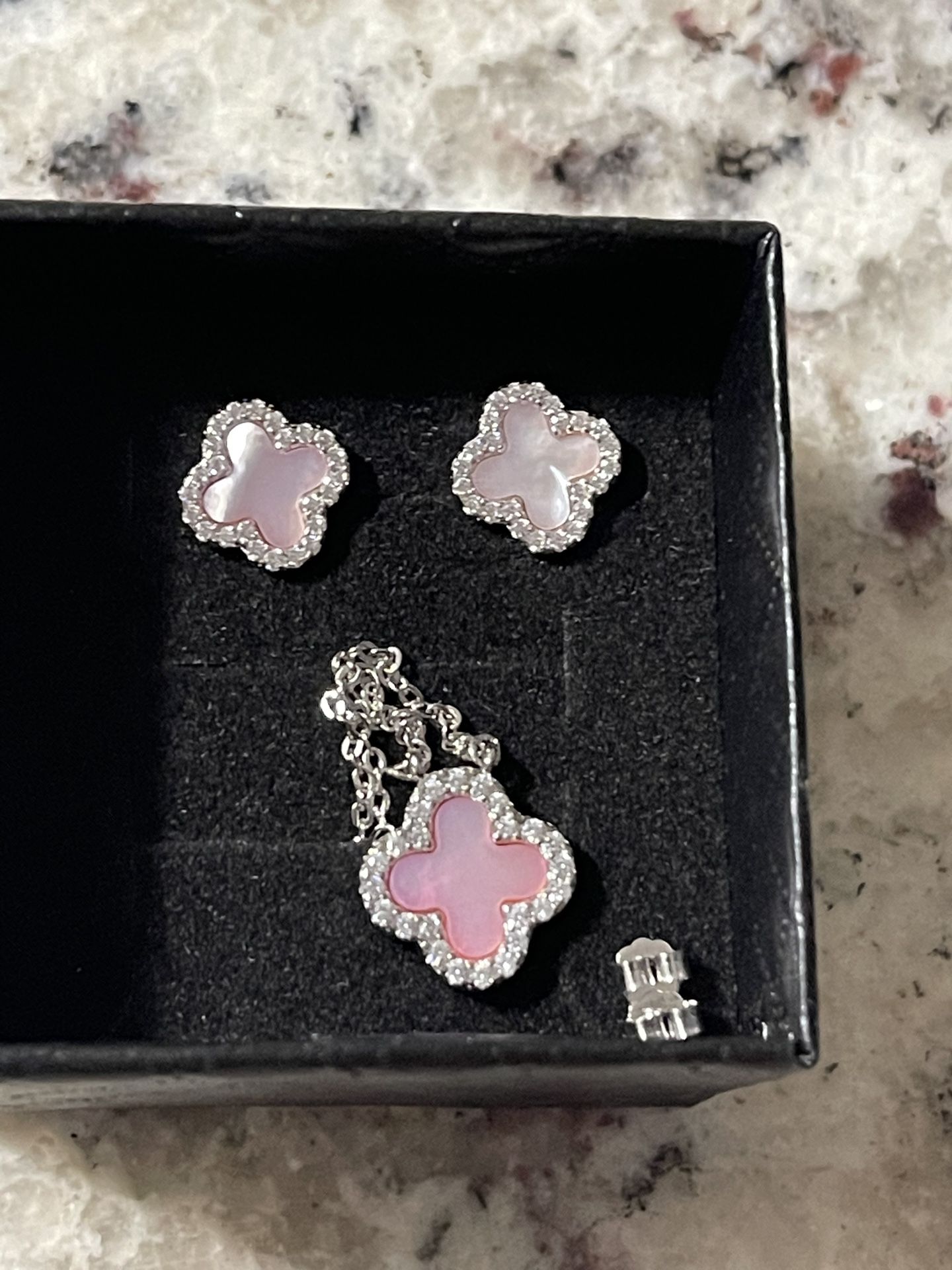 925 Silver Four Leaf Clover Necklace