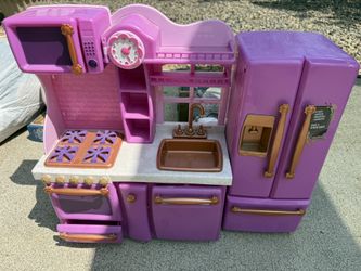 Doll Kitchen