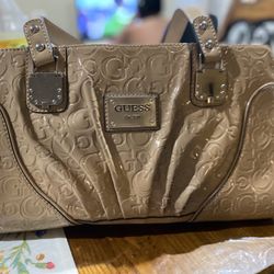 Guess Purse 👜
