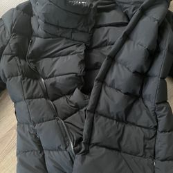 Women’s Michael Kors puffer - Size M