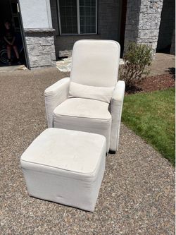 Swivel Rocking chair with ottoman