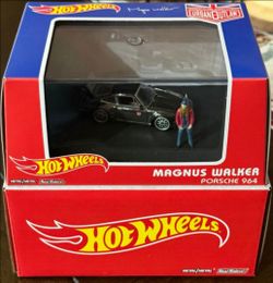 Hot Wheels RLC Magnus Walker Porsche diorama with figurre