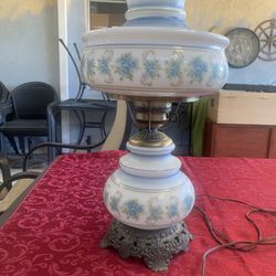Quoizel  1961 Hurricane  Lamp.  Estate Sale.  Chino, Ca