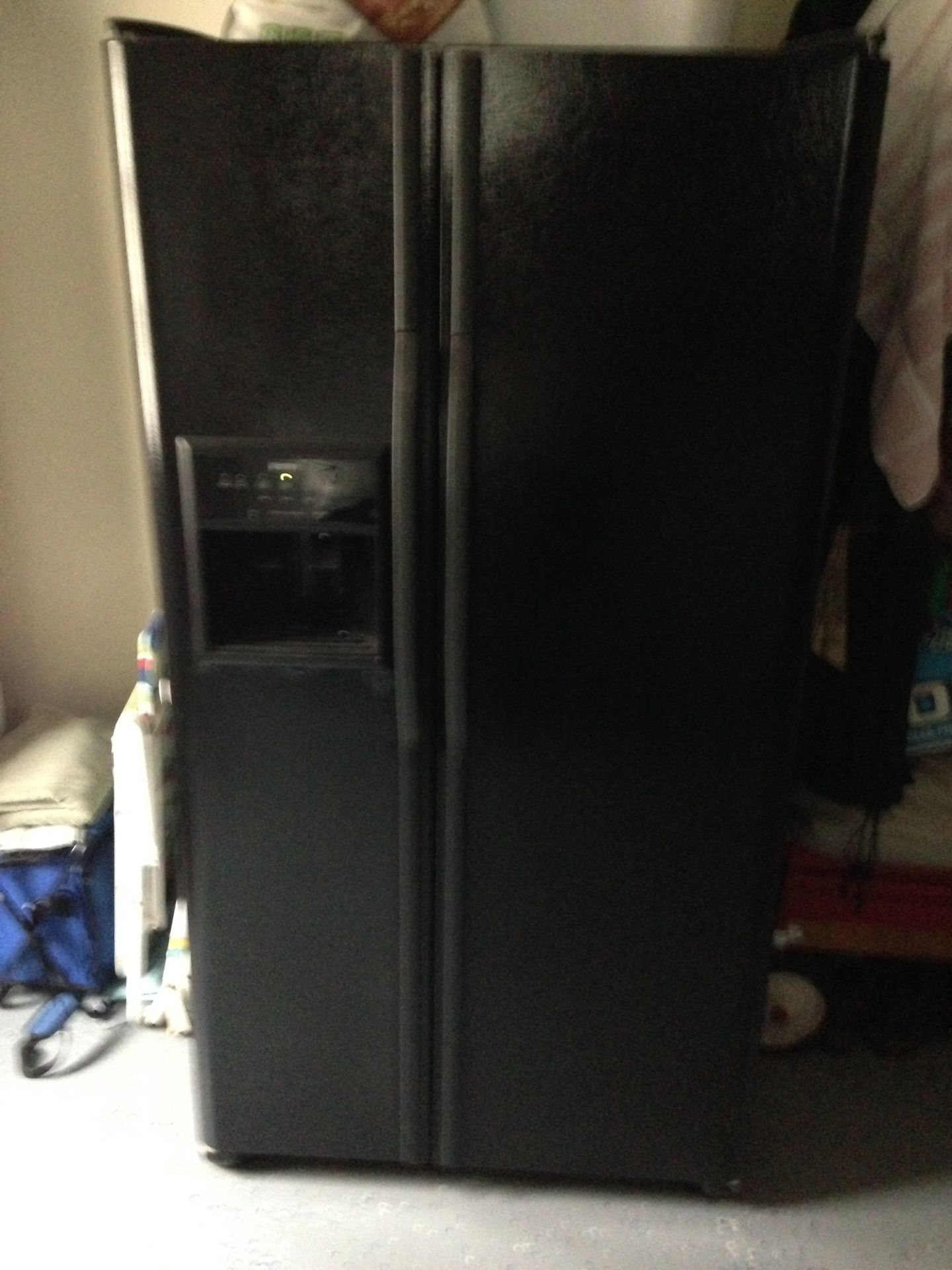 Kenmore 27 cubic feet side by side refrigerator