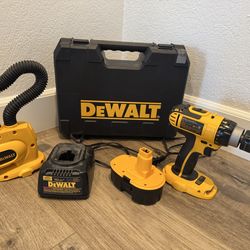 Dewalt Hammer Drill/Driver & Light Set - $30