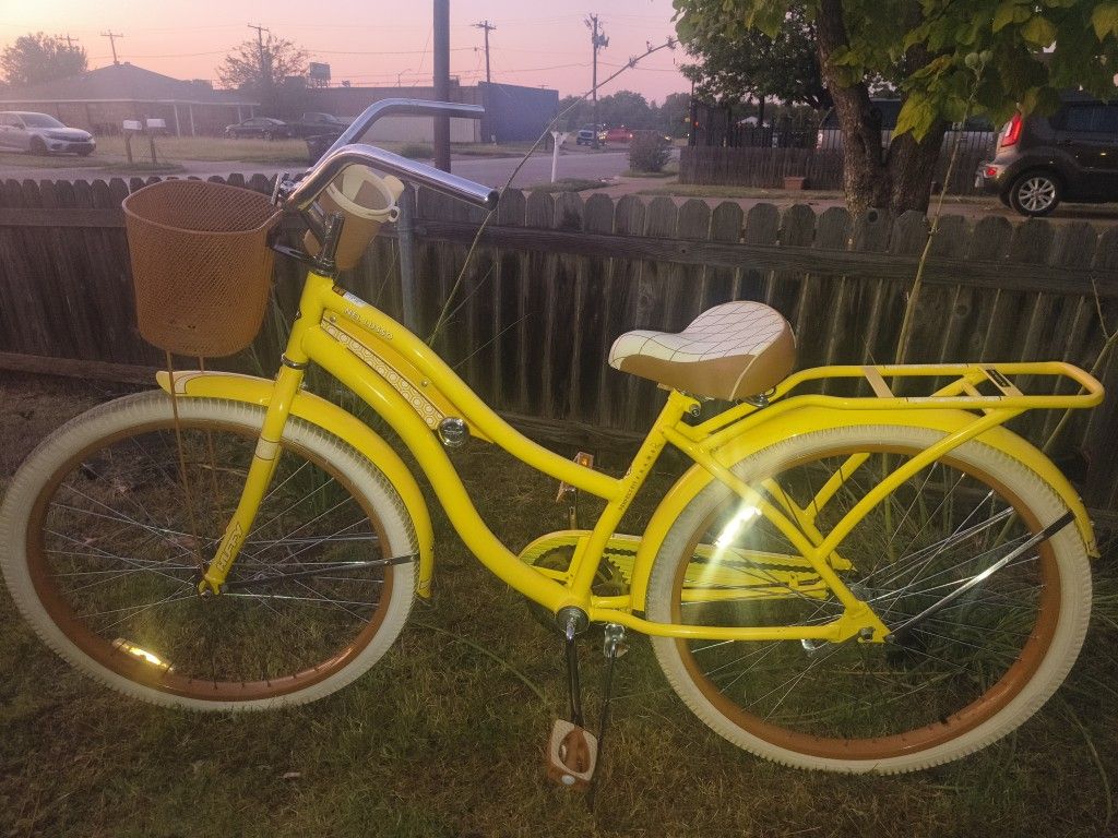 Huffy Beach Cruiser