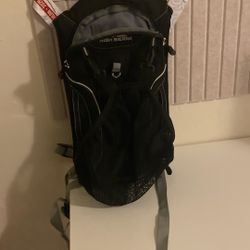 High Sierra Small Hiking / Travel Backpack ⛰️🖤
