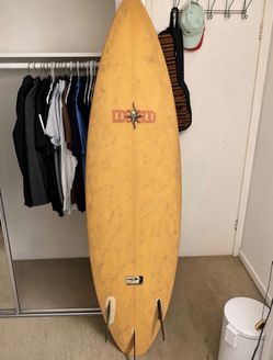 6 foot surfboard