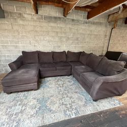 Brown Wrap Around Sectional Couch “WE DELIVER”