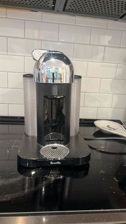 Nespresso Vertuo by Breville Coffee Machine
