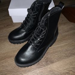 Shein Goth Boots Size 8-9