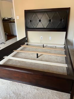 Queen bed