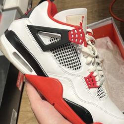JORDAN 4 FIRE RED SIZE 10 OG BOX 