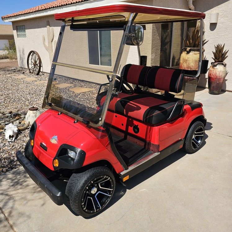 Golf Cart Yamaha Ultima Plus Battery