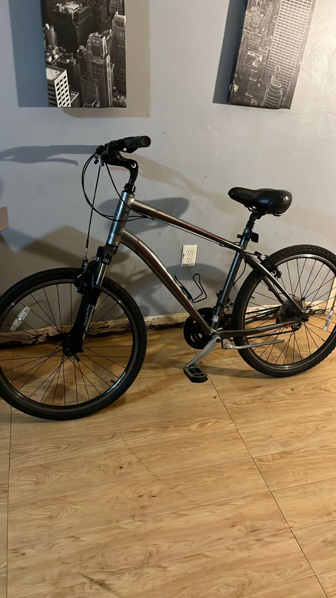 G giant sedona dx Bike