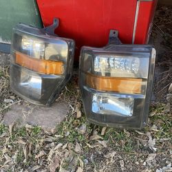 2008 Ford Headlights Very Good Condition
