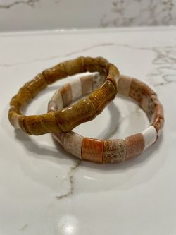 Natural Coral Jade Bracelet 