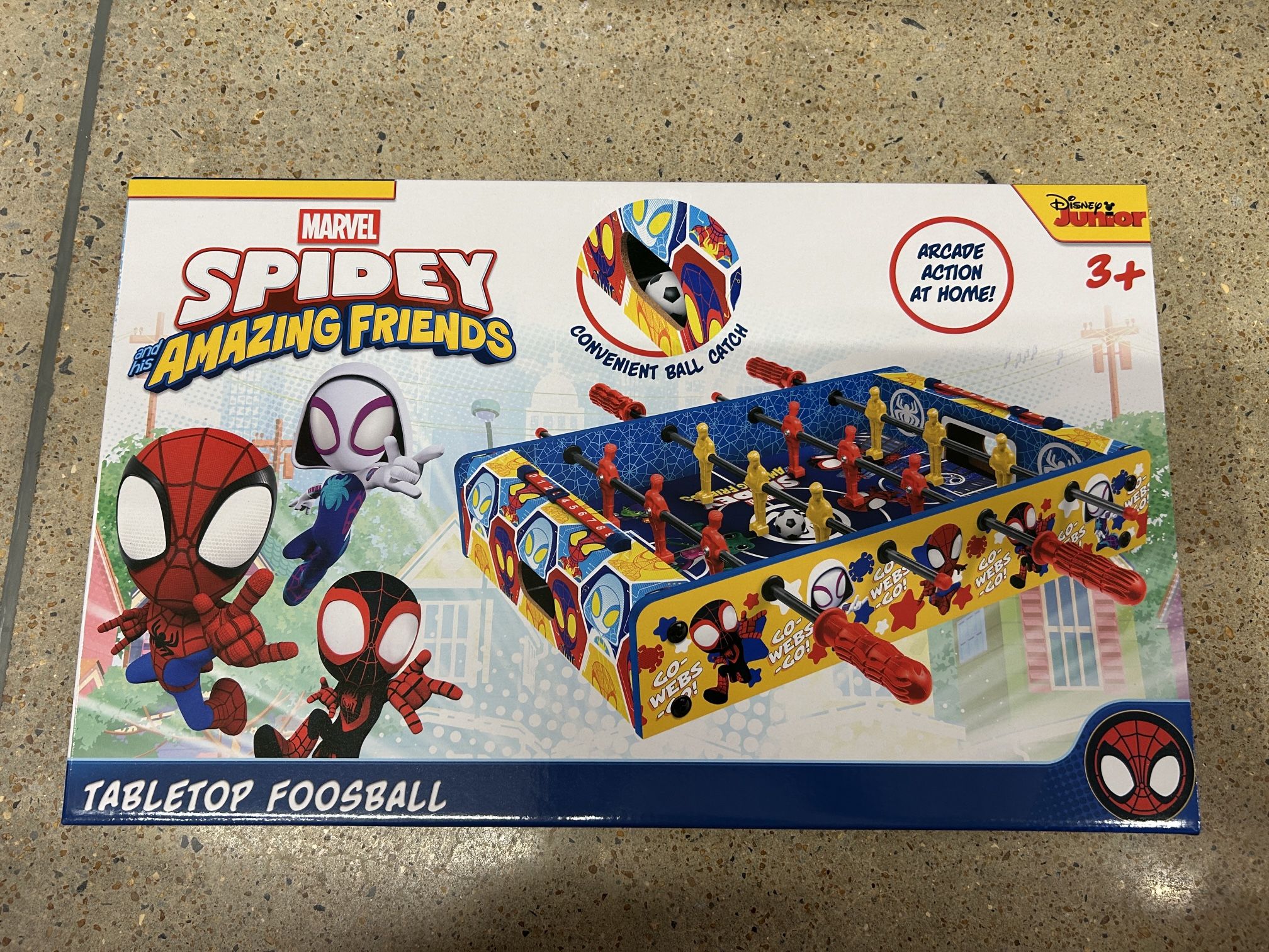 NWT Marvel Spidey Friends Colorful Tabletop Foosball game