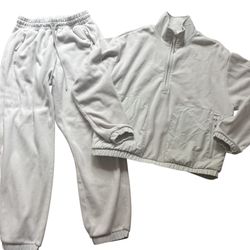 Vuori ASPEN half zip pullover & joggers  Size S Salt Color