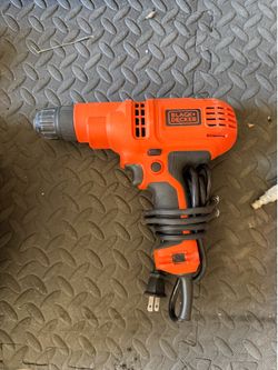 Taladro Black & Decker DR260C 5.2-Amp, 3/8 pulgadas