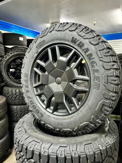 FREE INSTALL(4) NEW OEM 2025 Tesla Cybertruck Wheels Goodyear DURATRAC AT Tires SENSORS 100%