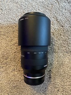 Tamron 70-300mm f/4.5-6.3 Di lll RXD Sony E-Mount