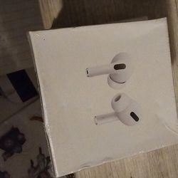 Earbuds 