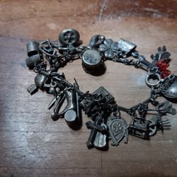 0925 silver bracelet.