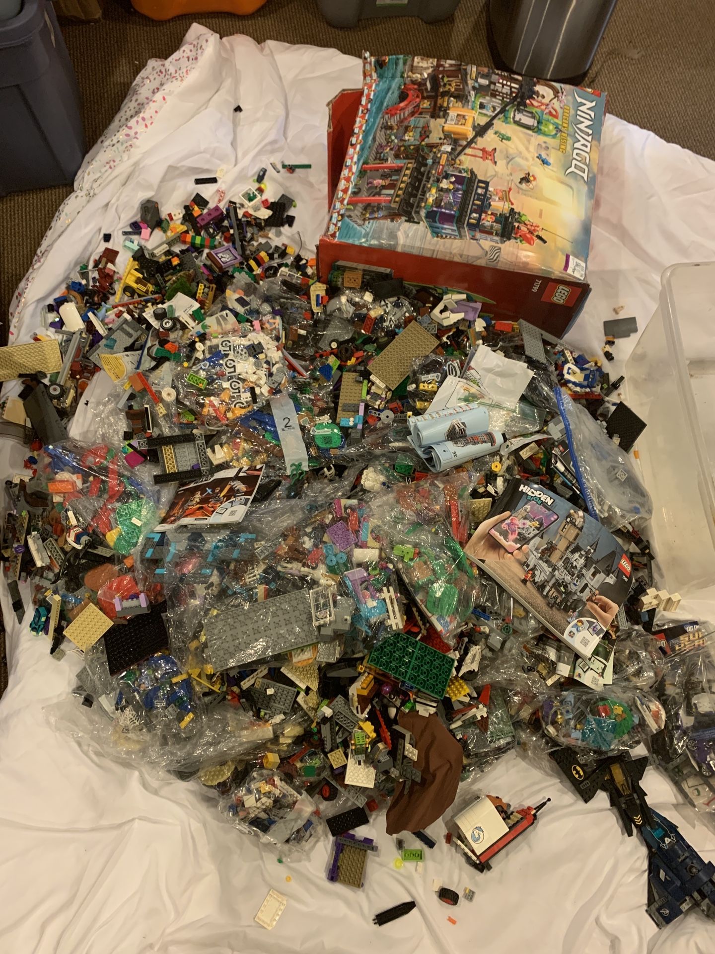 75 Lbs Of Bulk Lego Marvel Star Wars DC Friends