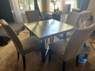 Outdoor/Indoor Table Set 