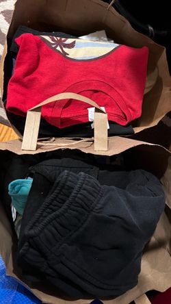 2 bags boy clothes size 5/6-7/8