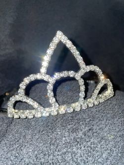 Crown/ Tiara 