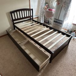 Twin Bed w/ Mattress