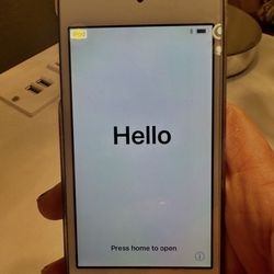 iPod Touch 6th Gen 32GB Blue | Great Condition | Factory Reset g Blue – Immaculate Condition