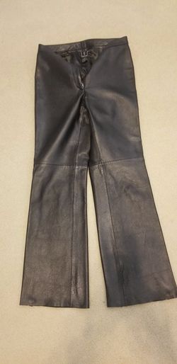 INC PETITE LEATHER PANTS SIZE 4 IF IT'S POSTED , IT’S AVAILABLE! Practically new