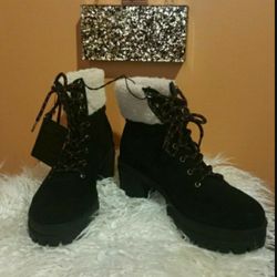 New Faux Fur Booties. Size 9