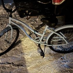 Adult Concord 26” Bicycle & Schwinn Bicycle Air Pump