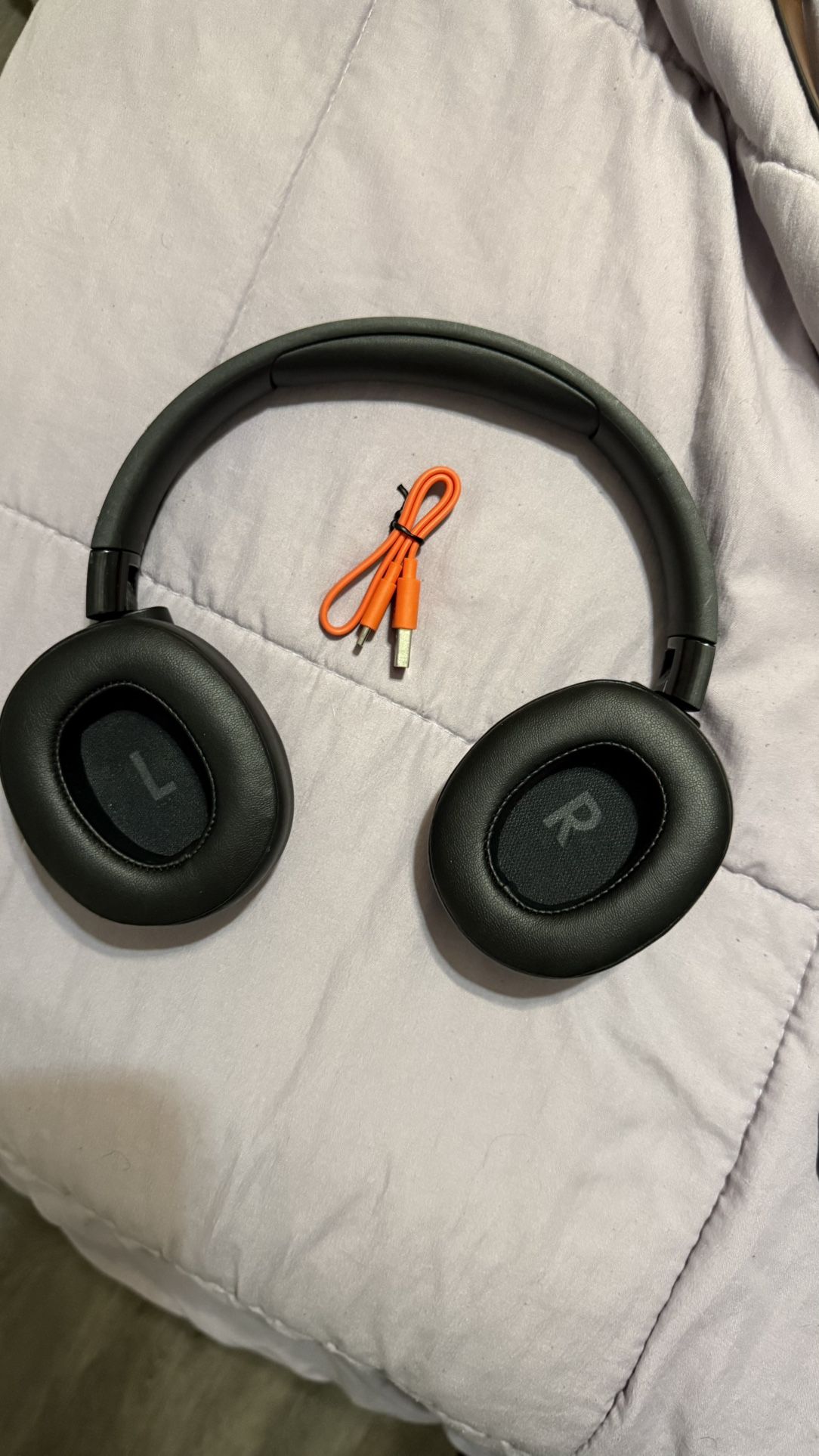 JBL Tune 770NC Headphones