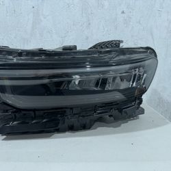 2022 Jeep Grand Cherokee Left Headlight