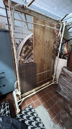 100+ IRON YEAR OLD MURPHY BED “RARE”